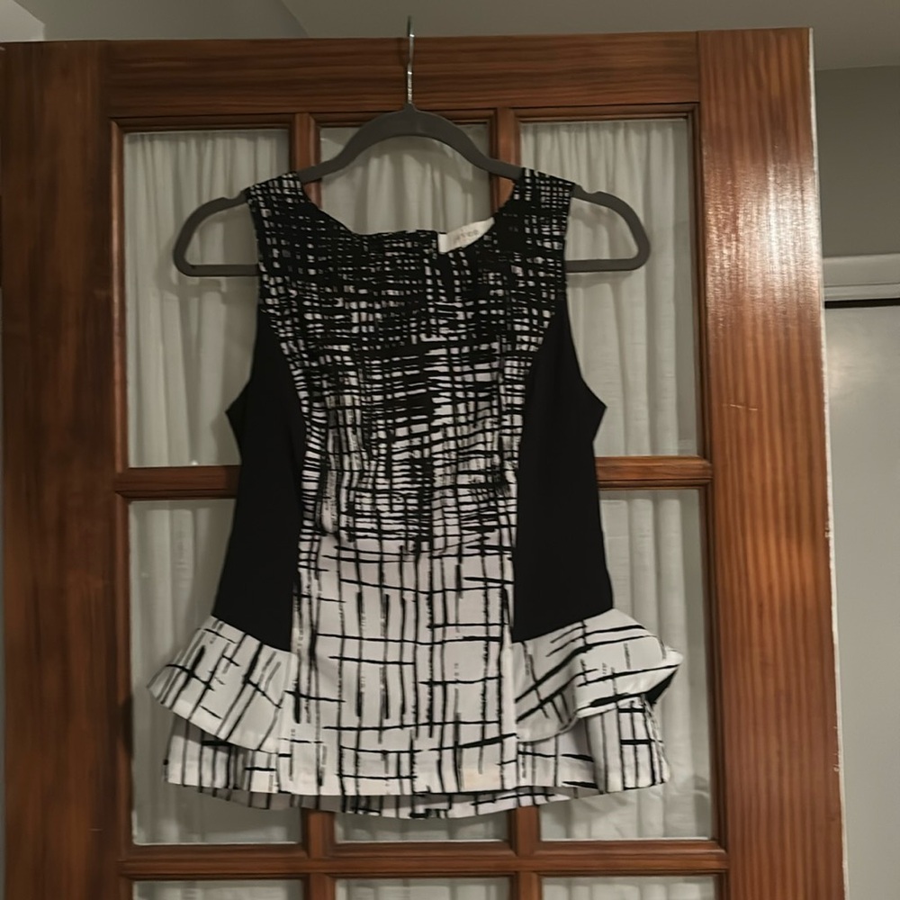 Blouse sleeveless